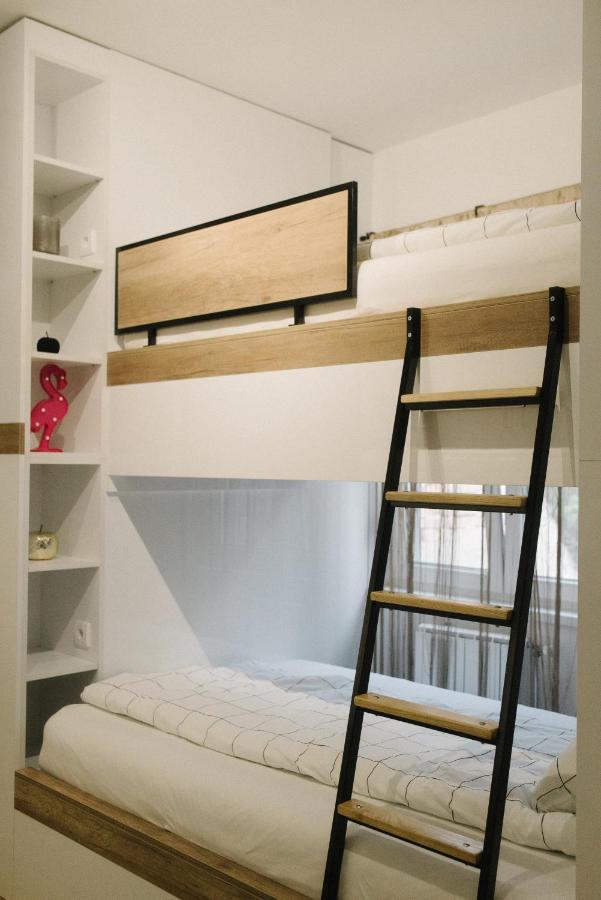 Meebo Apartments Novi Sad Exteriör bild