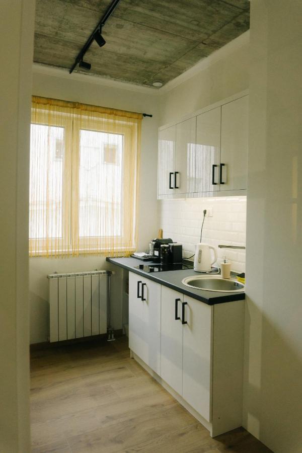 Meebo Apartments Novi Sad Exteriör bild